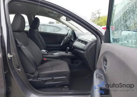 2019 Honda Hr-V Lx z USA, uszkodzony, nr VIN 3CZRU6H3XKG734697